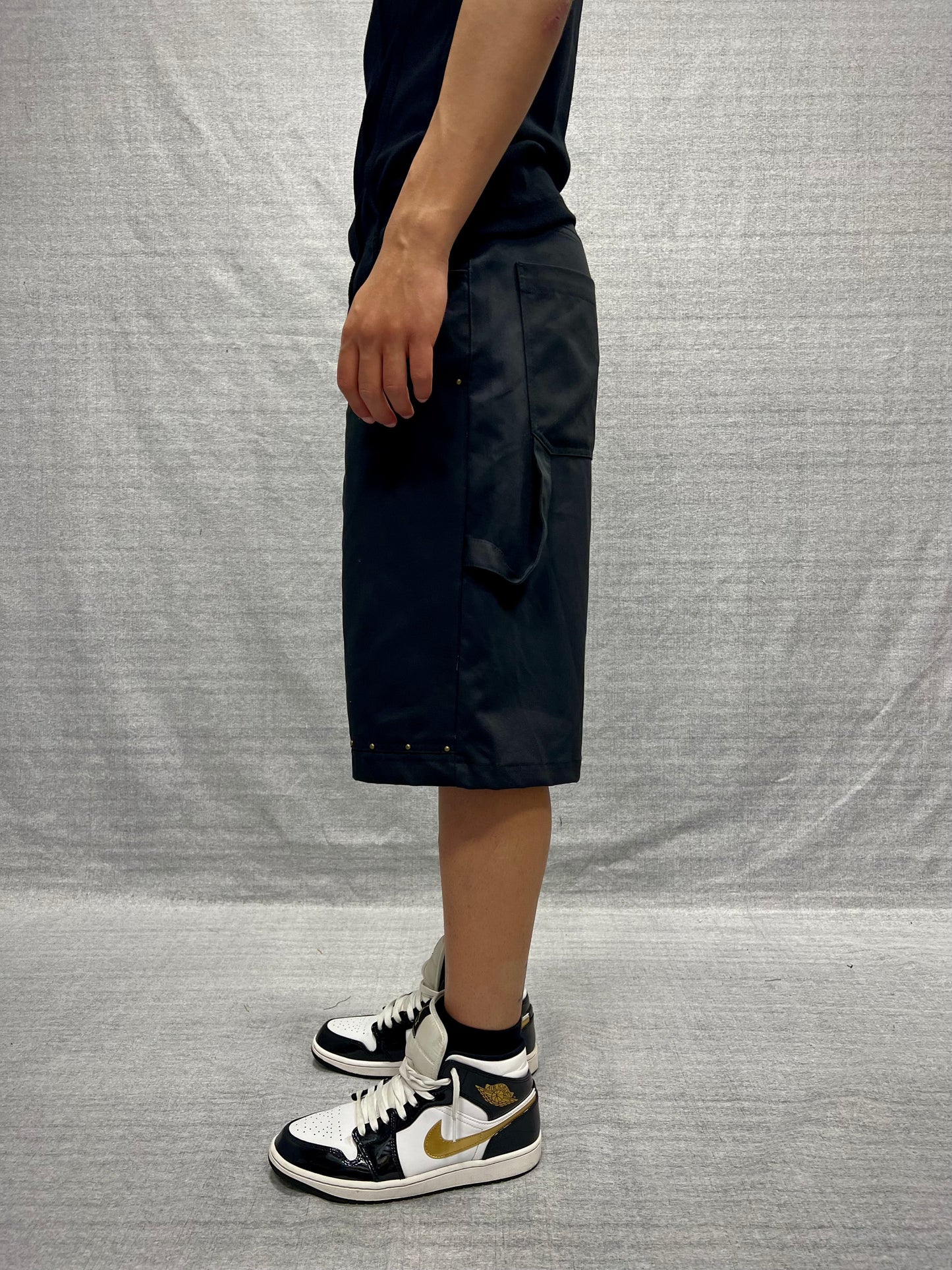 BERMUDA CARPENTER RELAXED FIT NERI CON BORCHIE