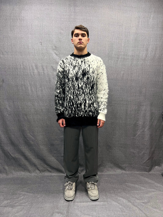 MAGLIONE JACQUARD NERO GRIGIO E BIANCO SPAZZOLATO