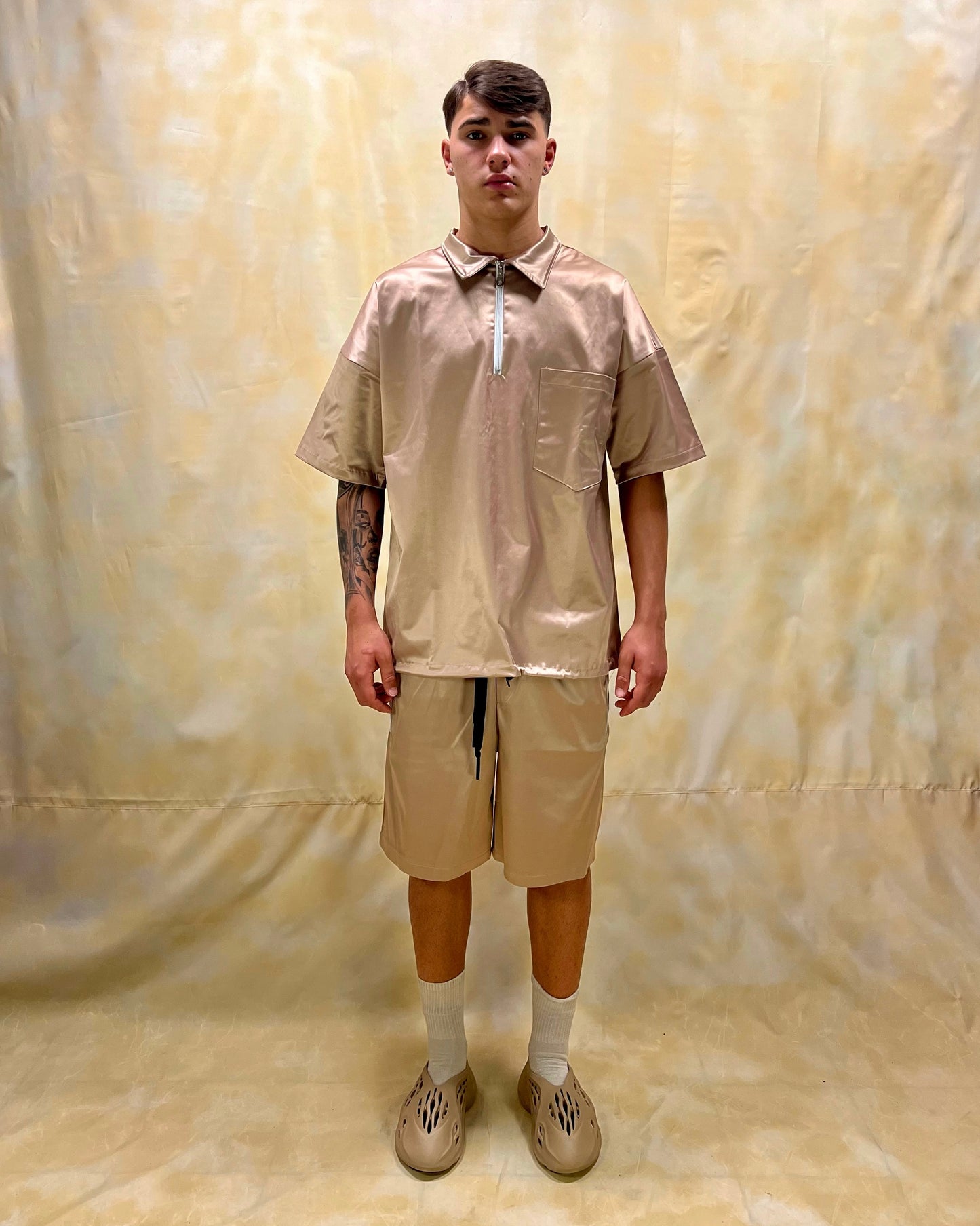 COORDINATO RELAXED FIT BEIGE NUDE IN TESSUTO DI COTONE MERCERIZZATO