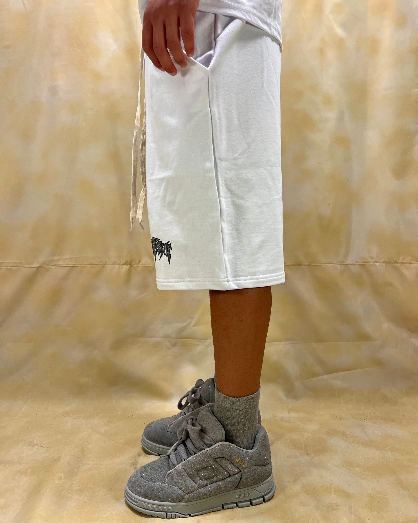 COORDINATO RELAXED FIT BIANCO CON STAMPA GRAFICA IN COTONE