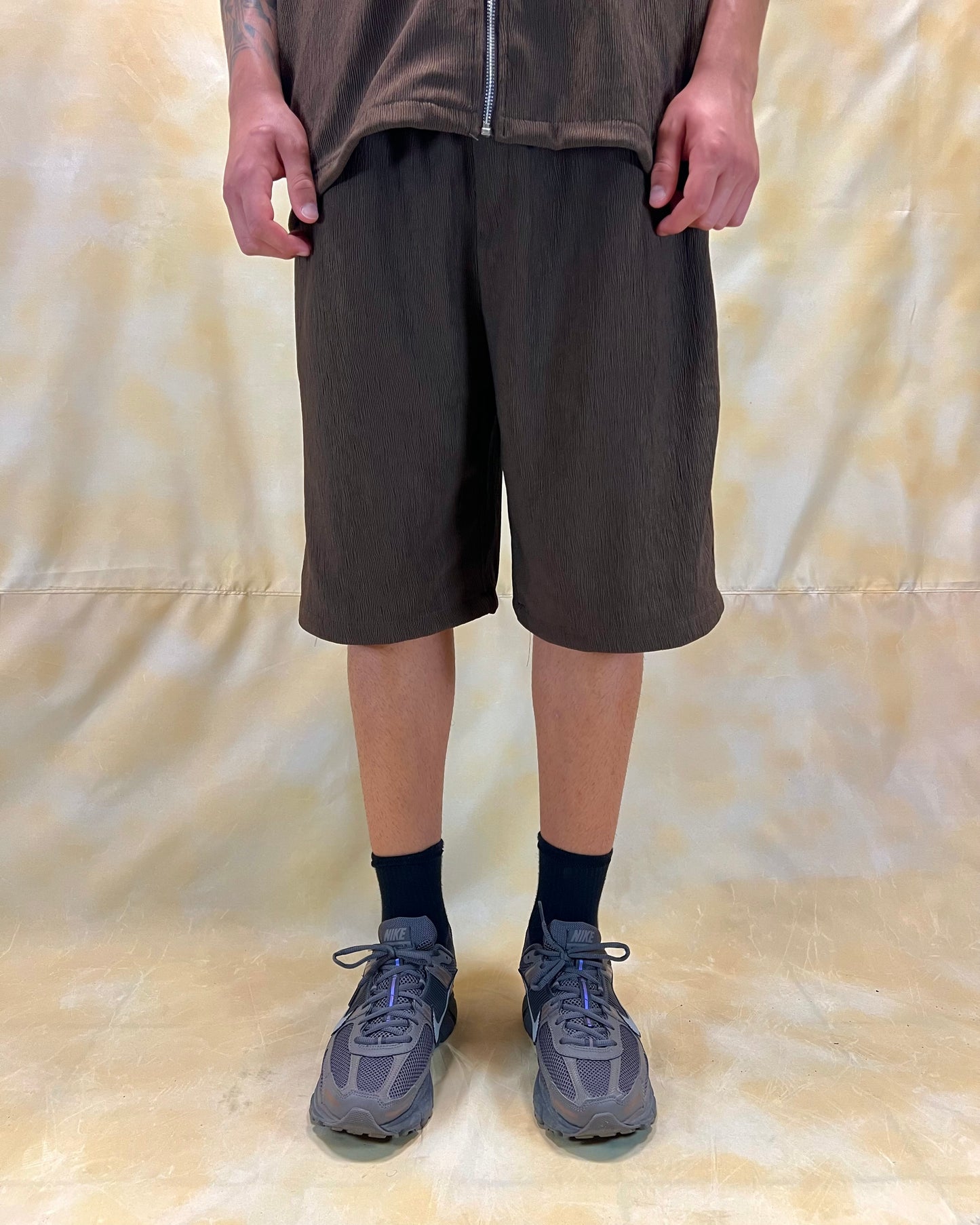 COORDINATO RELAXED FIT MARRONE CON STRUTTURA JACQUARD