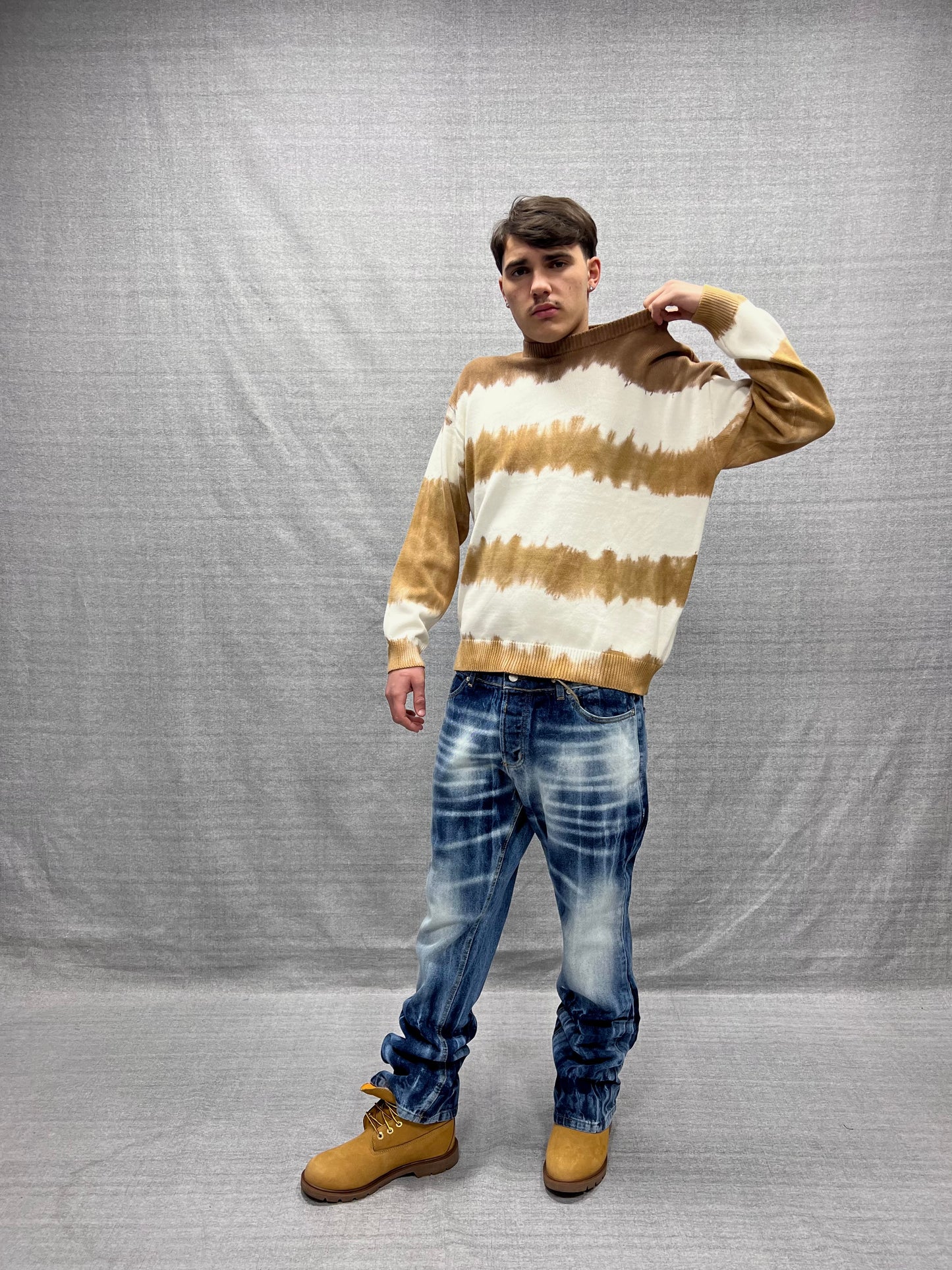 MAGLIONE RELAXED FIT BEIGE E BIANCO EFFETTO RIE DYE