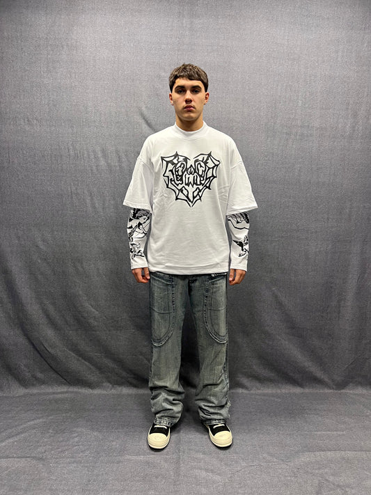 T-SHIRT LONGSLEEVE BIANCA CON STAMPA GRAFICA