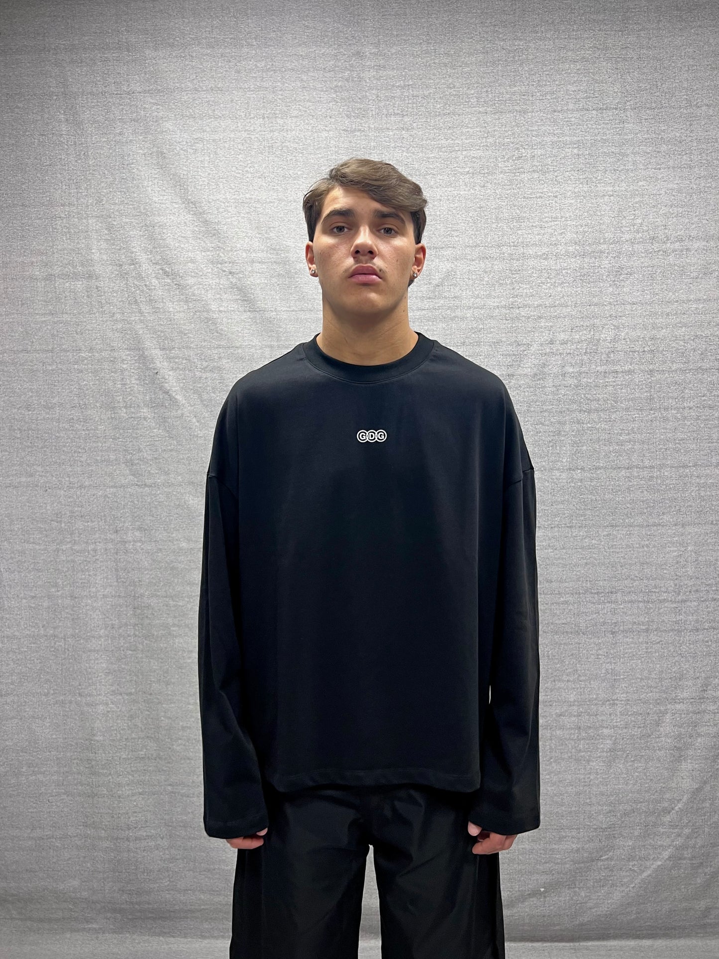 T-SHIRT LONGSLEEVE NERA WORLD TRIBUTE