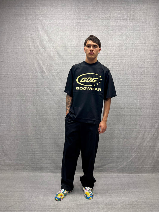 BLACK BOXY FIT T-SHIRT WITH RAGLAN SLEEVES AND GRAPHIC PRINT