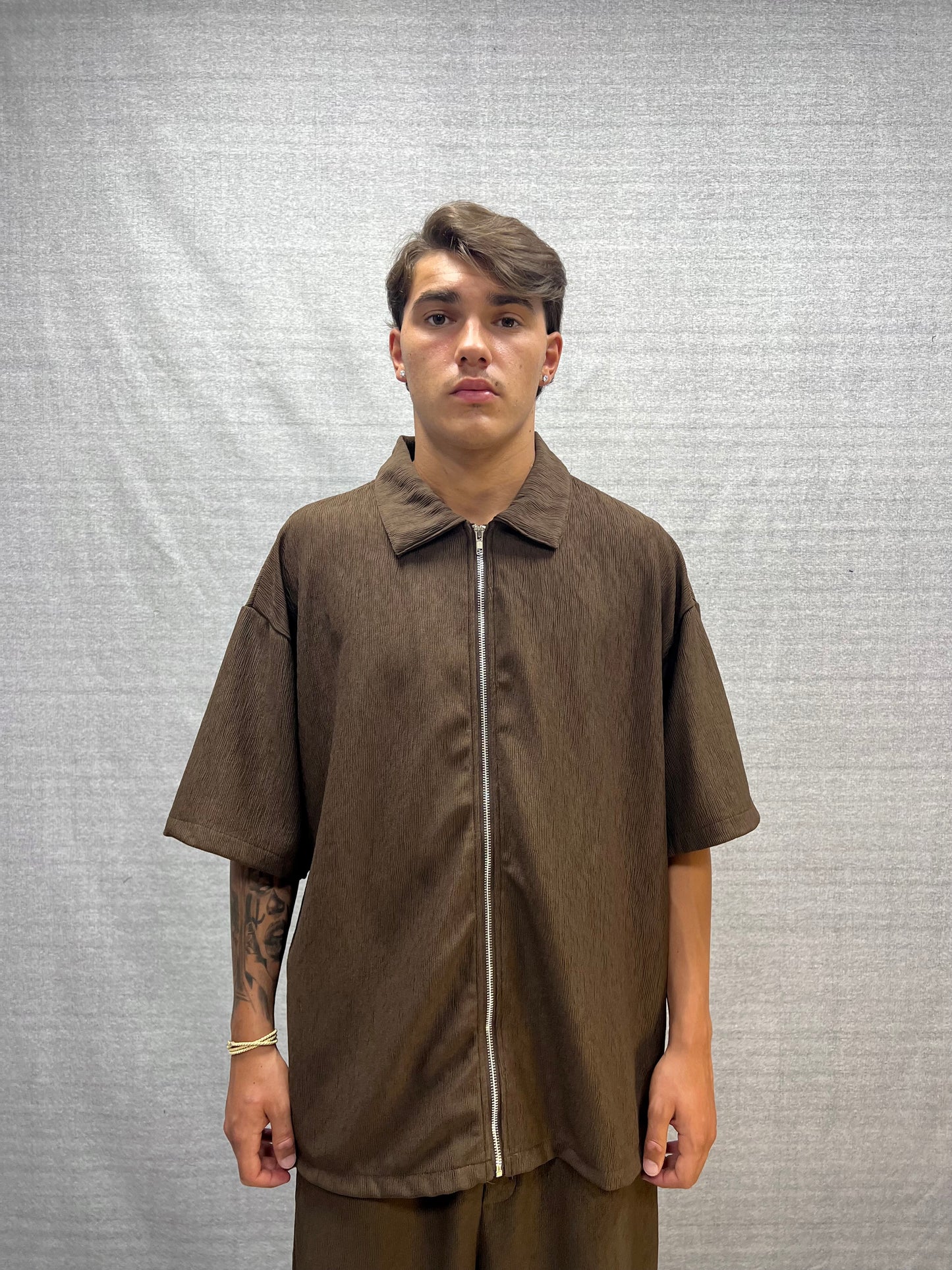 COORDINATO RELAXED FIT MARRONE CON STRUTTURA JACQUARD