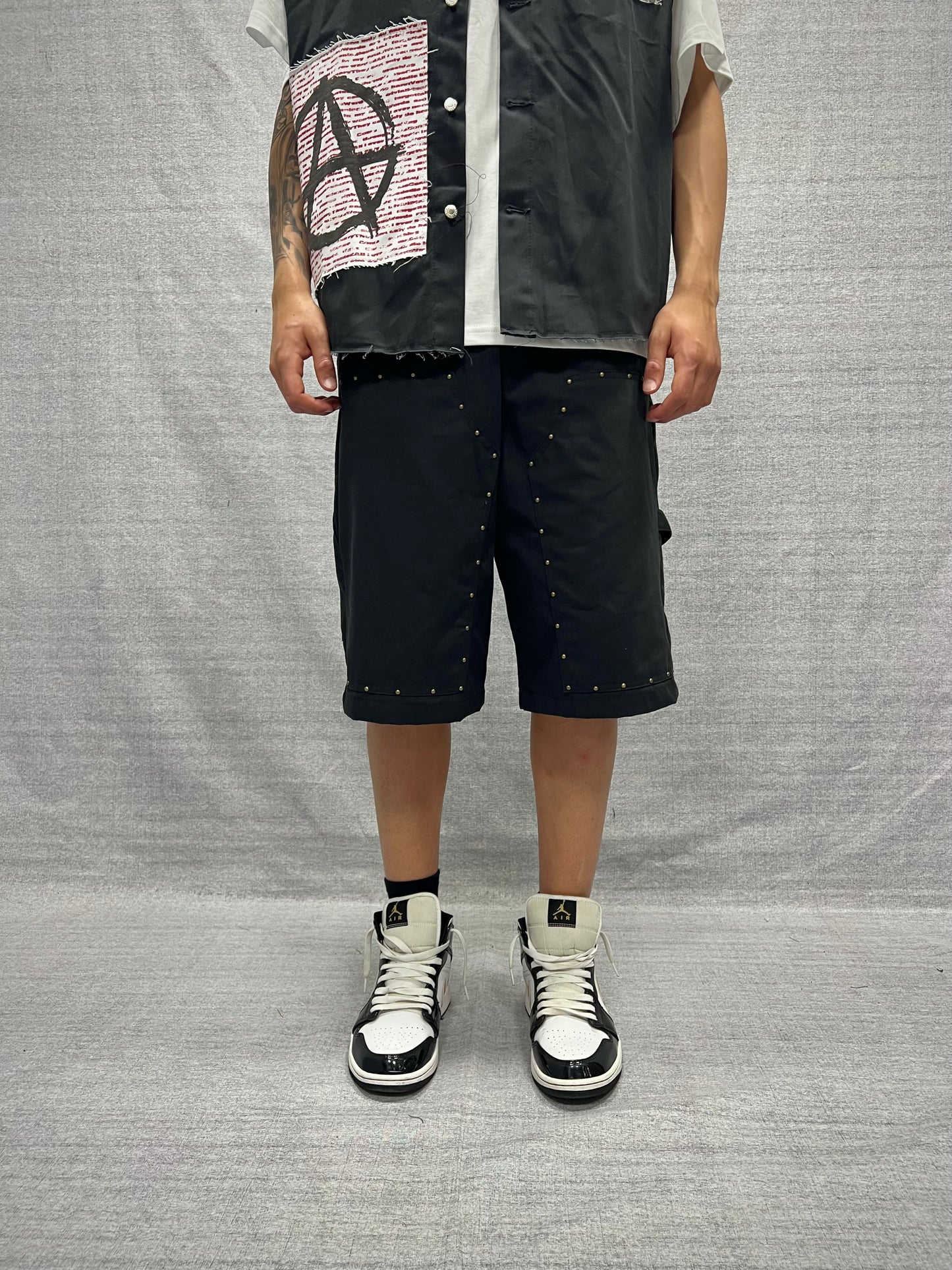 BERMUDA CARPENTER RELAXED FIT NERI CON BORCHIE