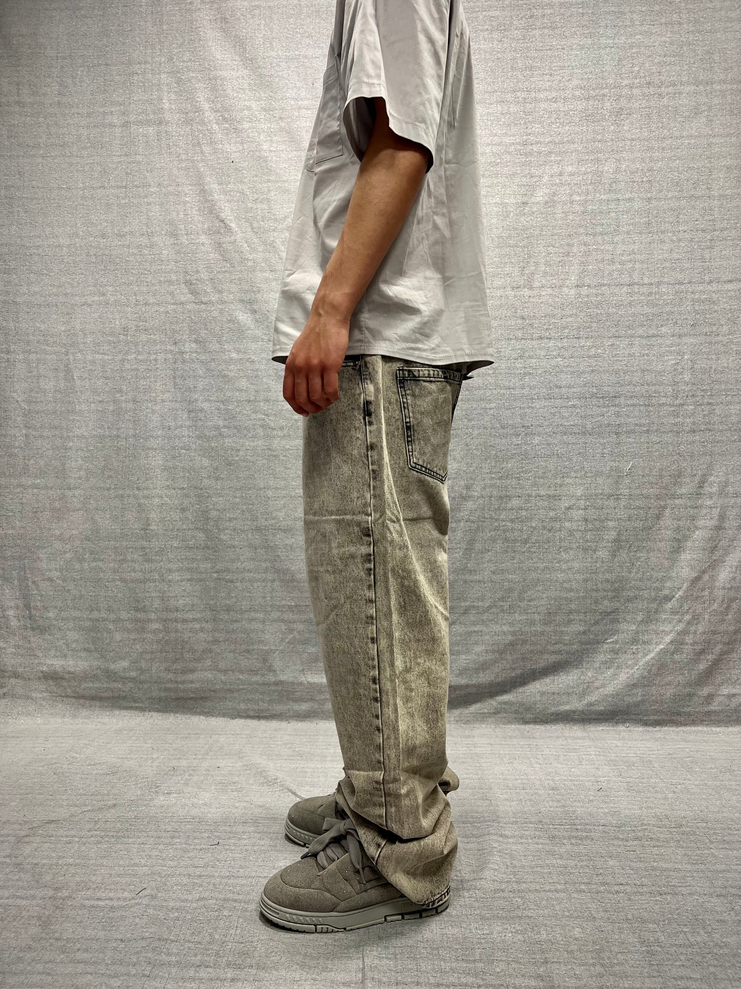 JEANS BALLOON FIT GRIGI ACID WASH CON VENATURE