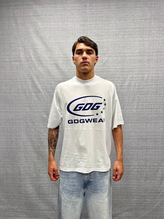 WHITE BOXY FIT RAGLAN SLEEVE T-SHIRT WITH GRAPHIC PRINT