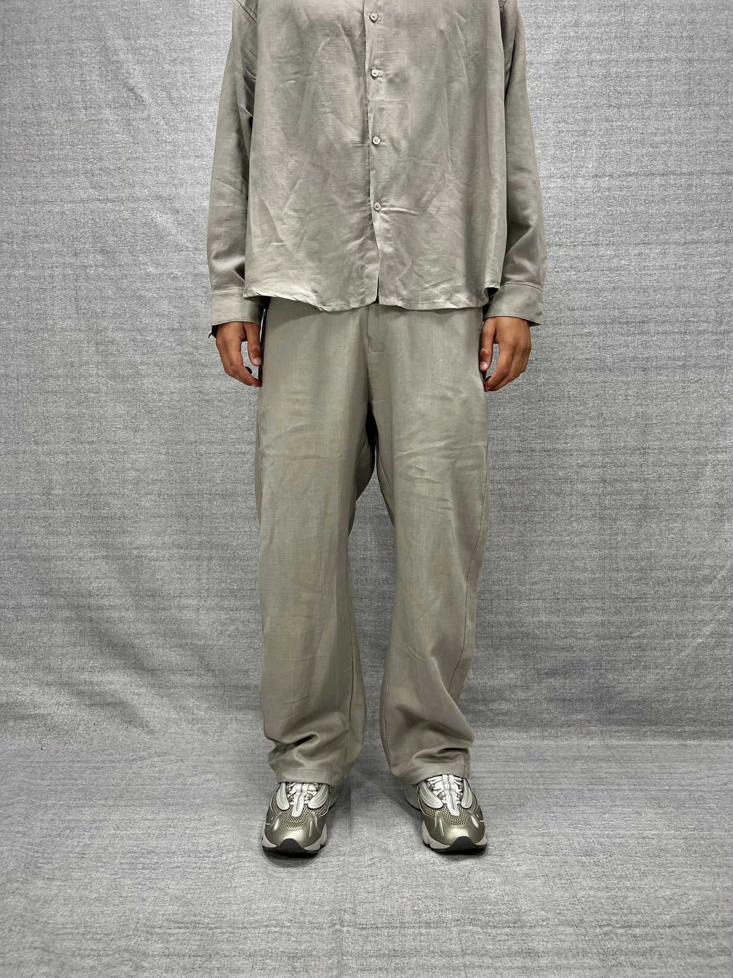 COORDINATO RELAXED FIT TORTORA IN LINO