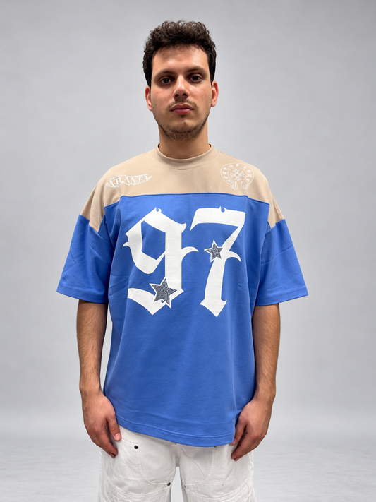 T-SHIRT BOXY FIT AZZURA E BEIGE CON BRILLANTINI E STAMPA GRAFICA