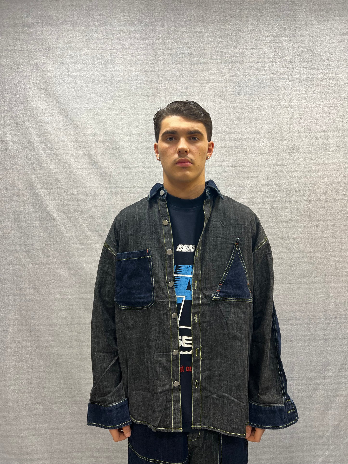 COORDINATO RELAXED FIT BLU INDACO SCURO E GRIGIO IN DENIM LAVAGGIO ZERO