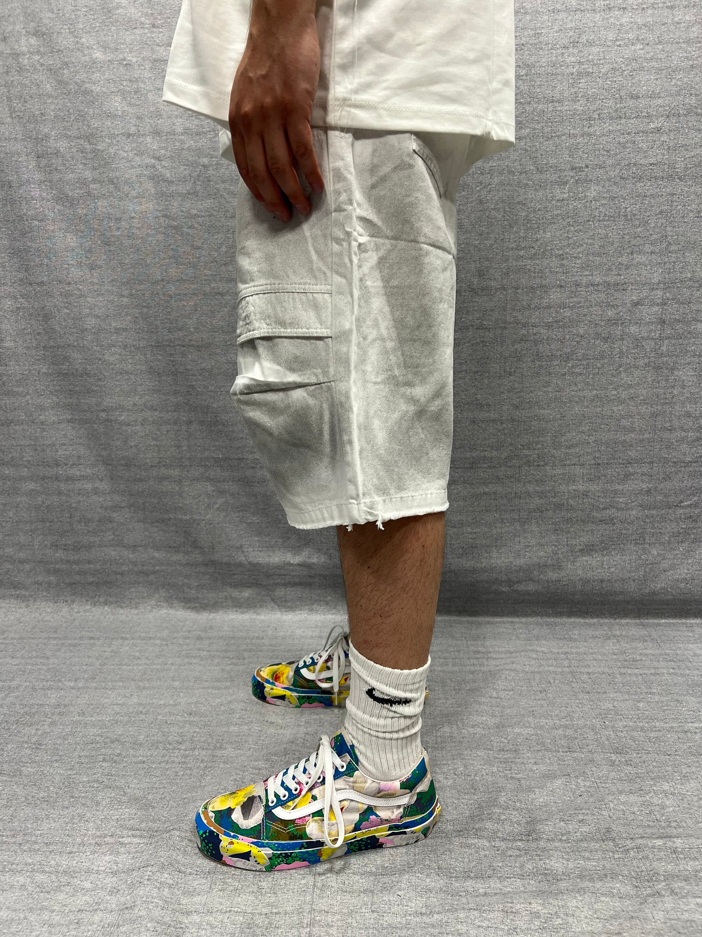 BERMUDA CARPENTER RELAXED FIT BIANCHI EFFETTO SLAVATO